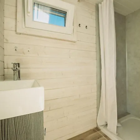 Πλωτό κατάλυμα Hausboot Havelbiber Kolonie Zern